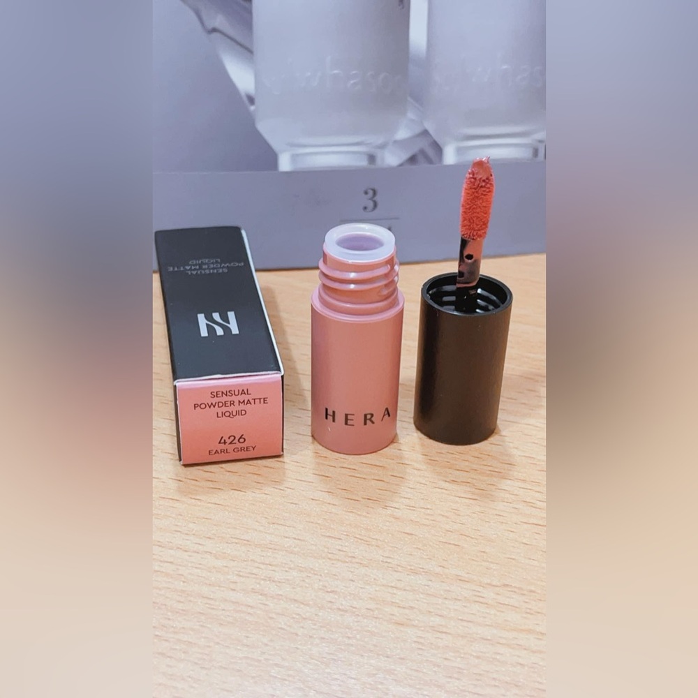 Hera Sensual Powder Matte Liquid Lip, No. 426 Earl Grey (MINI New With Boxes)
